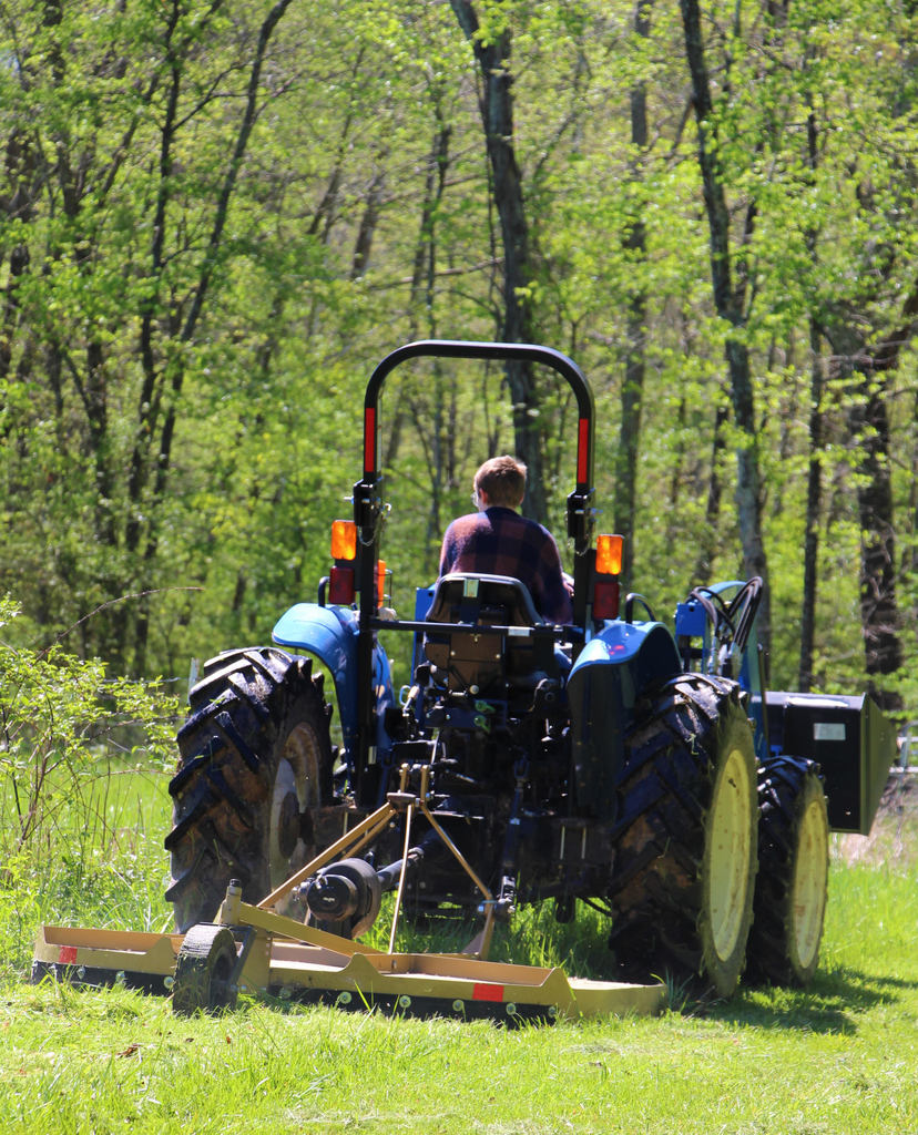 picture of tractor for agriculture